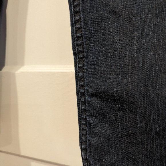 Levi 511 Dark Wash Jeans - Picture 3 of 6